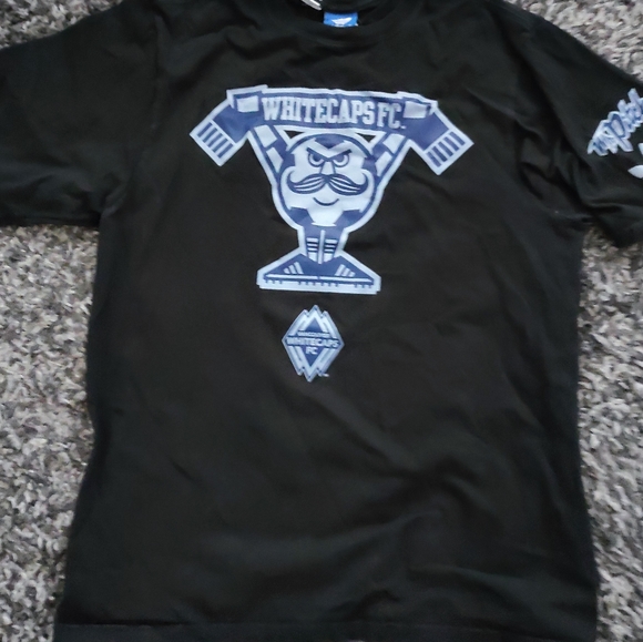 Adidas Mr Whitecaps T shirt - Picture 5 of 5